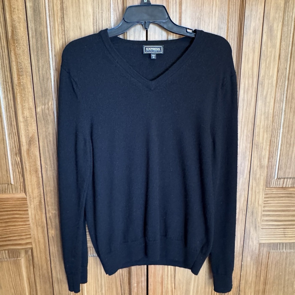 Express Merino Wool V-Neck Sweater Black Men's Medium Extra Fine Knit - Picture 1 of 5